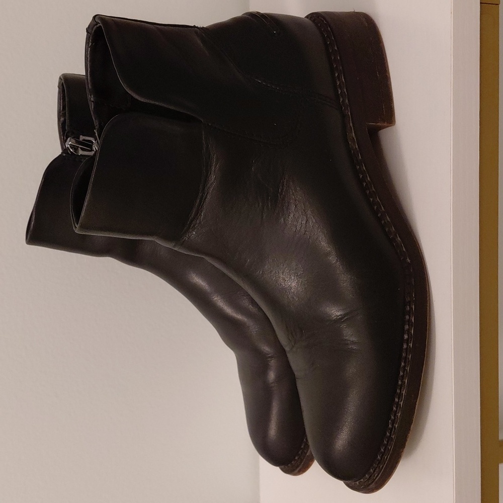 Franco Sarto Happily Booties. Size 6